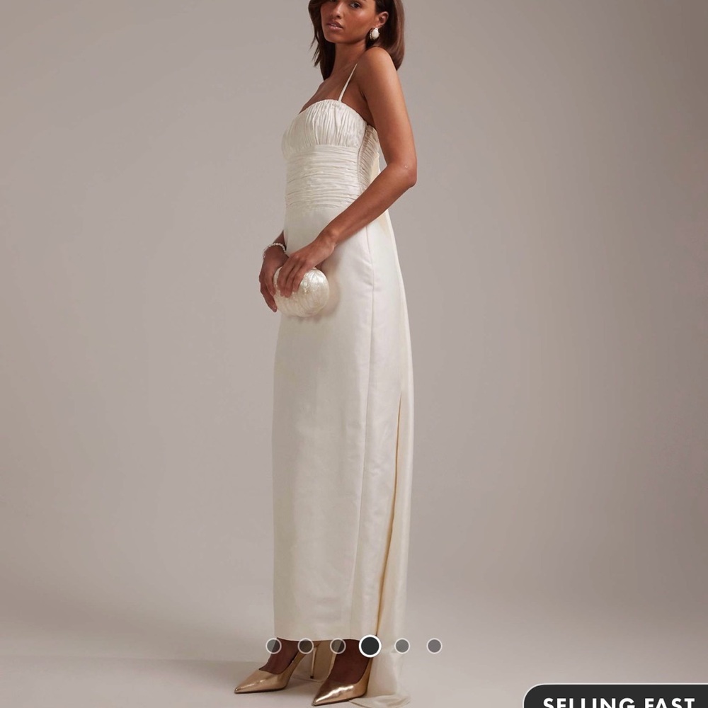 ASOS Ivory Strapless Column Gown - Picture 3 of 10